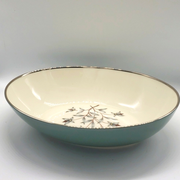 LENOX KINGSLEY X445 CHINA SERVICE for (4) 5 piece setting/ Platter/Replacements - Picture 5 of 16